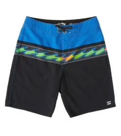 Billabong Boys' Momentum Pro Board Shorts (Big Kid)